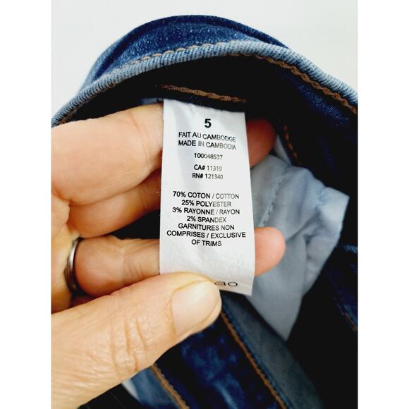 Garage Women's Medium Wash Skinny Jeans In Size 5 Raw Hem Distressed - Picture 5 of 5